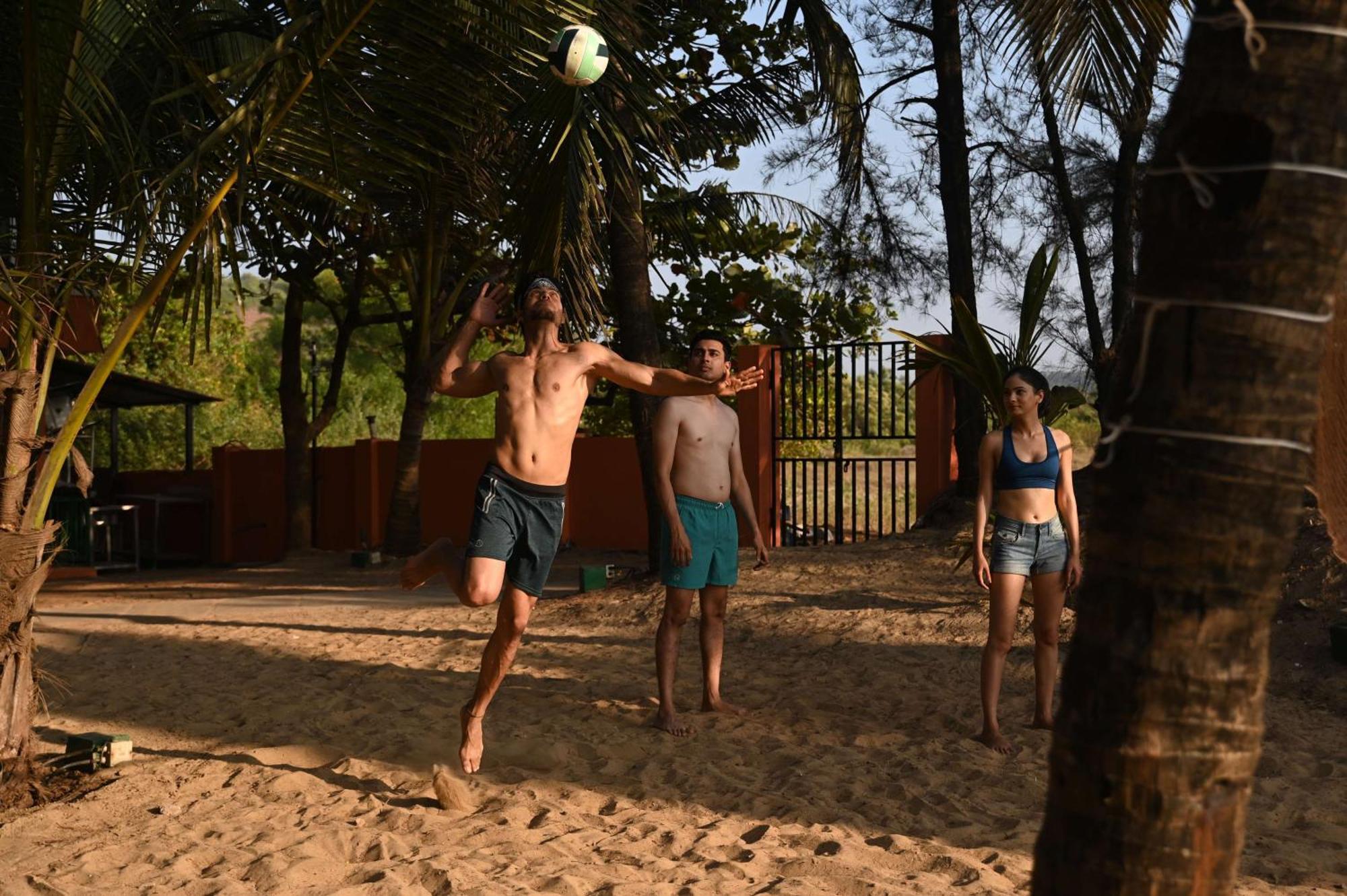 Mandrem Beach Resort, A Member Of Radisson Individuals Retreat Buitenkant foto